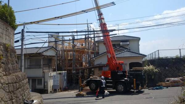 下竜尾町の家　建方